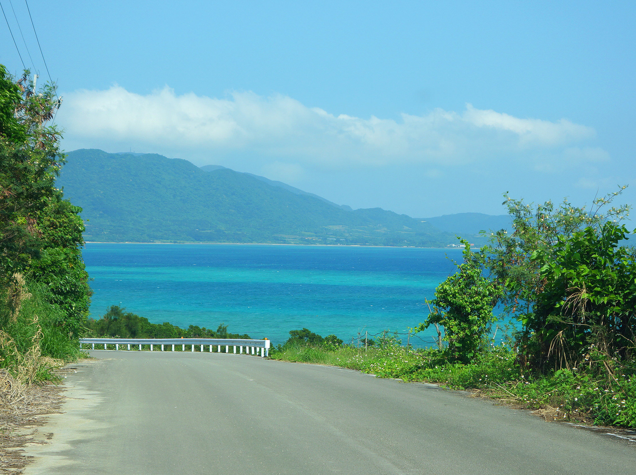 5 reasons why a driving holiday is the best way to experience Okinawa