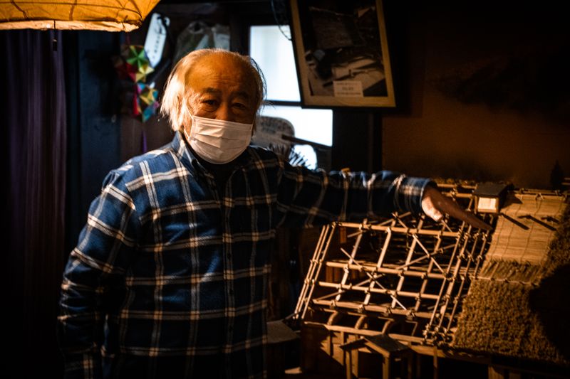 Ainokura’s gassho-zukuri residents share stories of the way things used to be photo