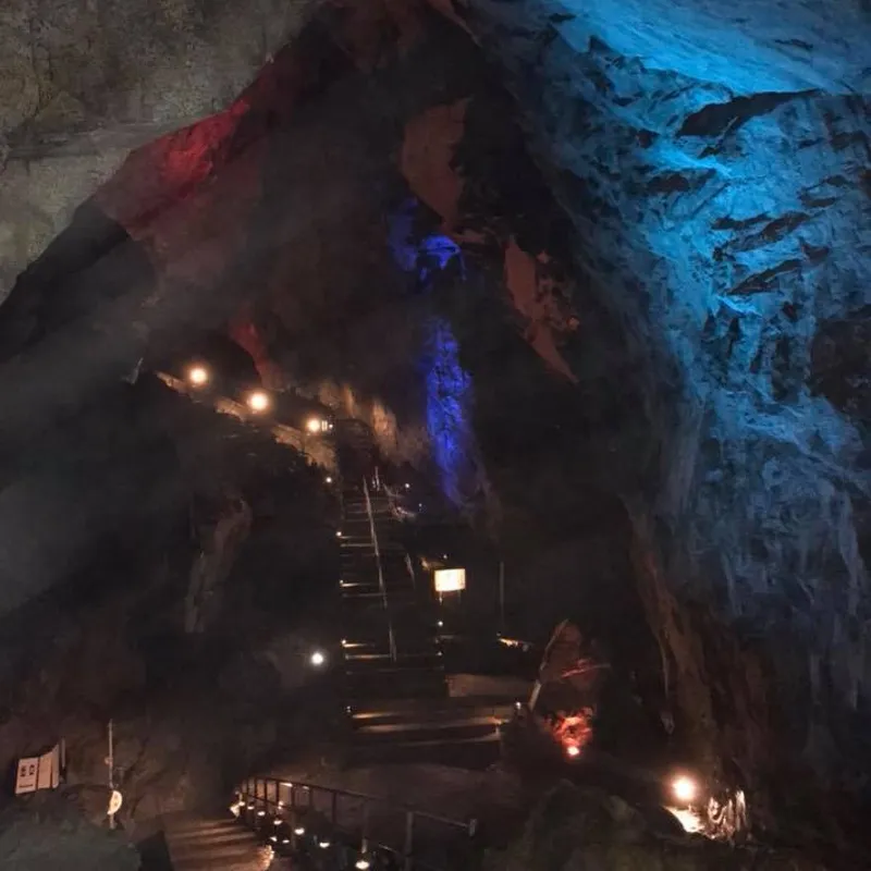 Ways to keep cool in summer: head to a cave! photo