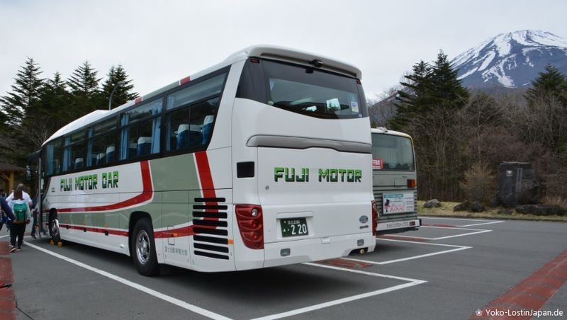 Travel Tips: Joining an organized bus tour in Japan photo