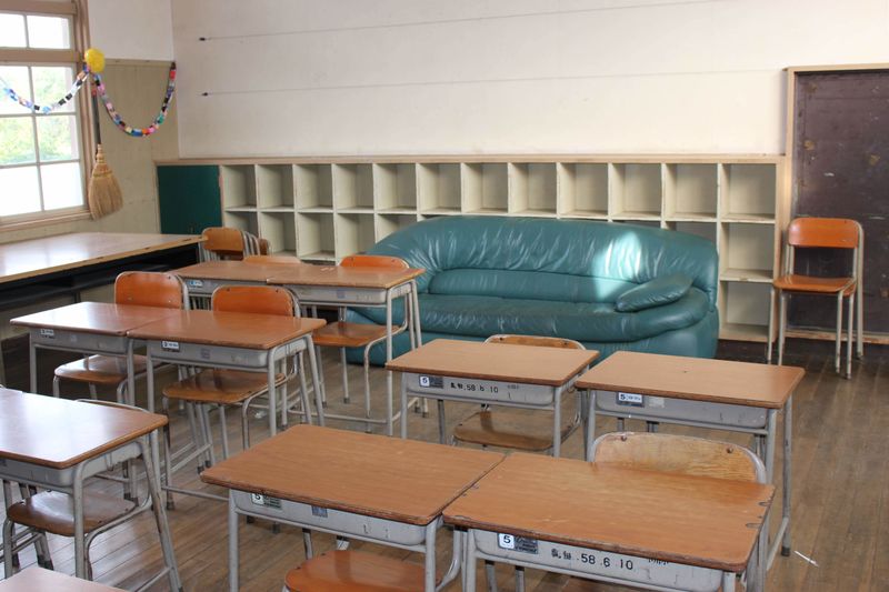 Senior High School on Saturday  photo