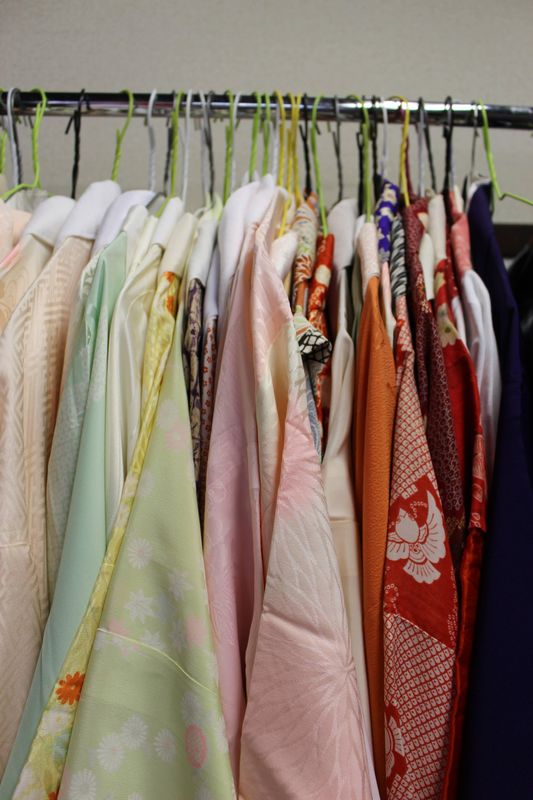 Buying the extras for a kimono cheaply photo
