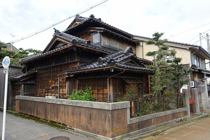 The "Great Australian Dream" is now buying a house in the Japanese countryside photo
