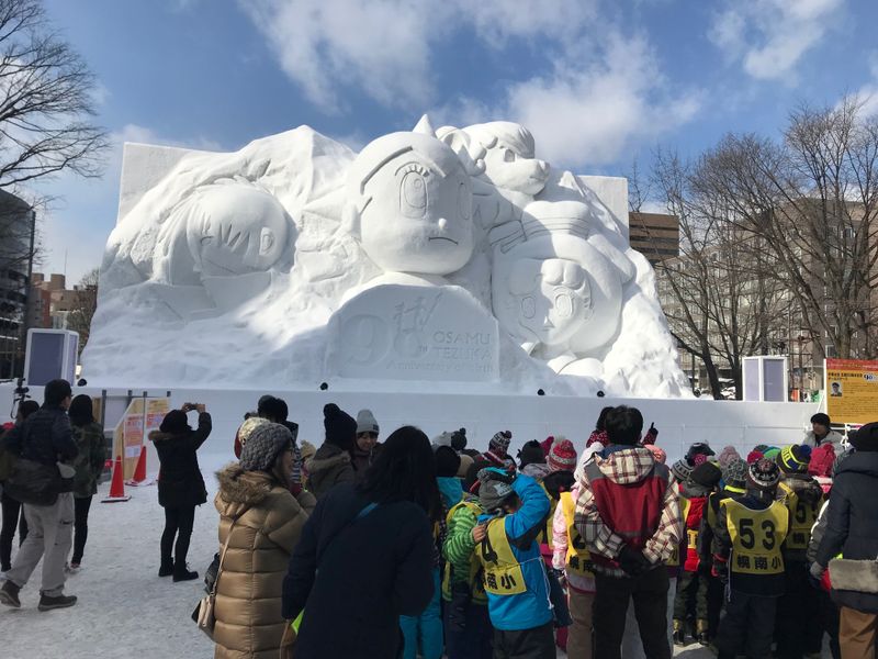 Festival Salju Sapporo dengan Japan Airlines photo