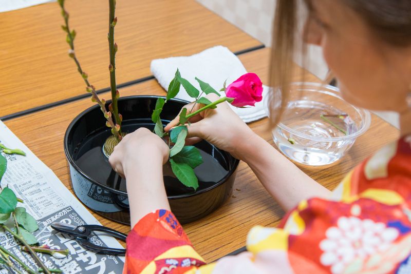 A Deeper Look into the Precise Art that Mirrors Japanese Culture: Ikebana photo