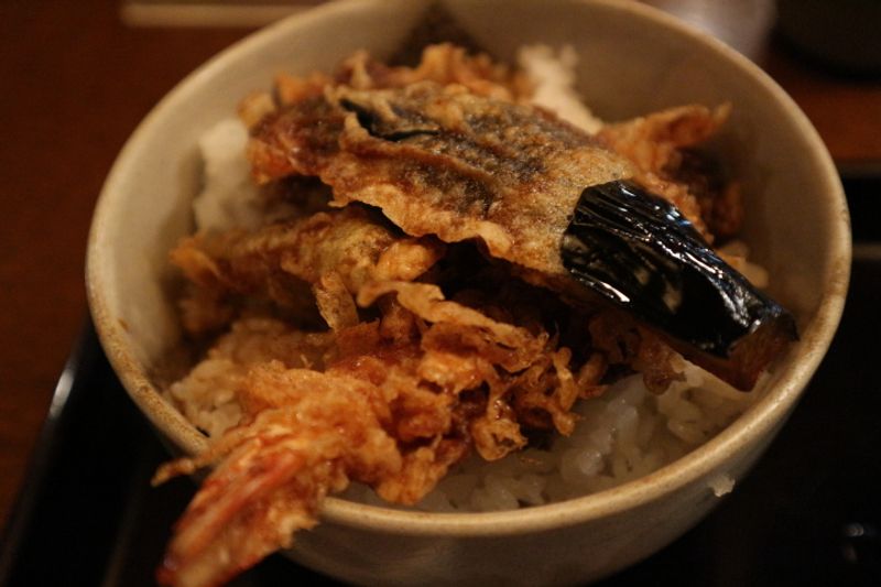Faith in soba noodles after all; Tendon and soba set delivers the goods photo