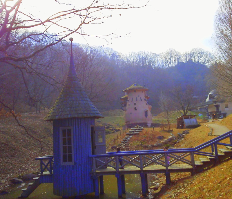 Real Life Scenery from Anime: Encouragement of Climb photo