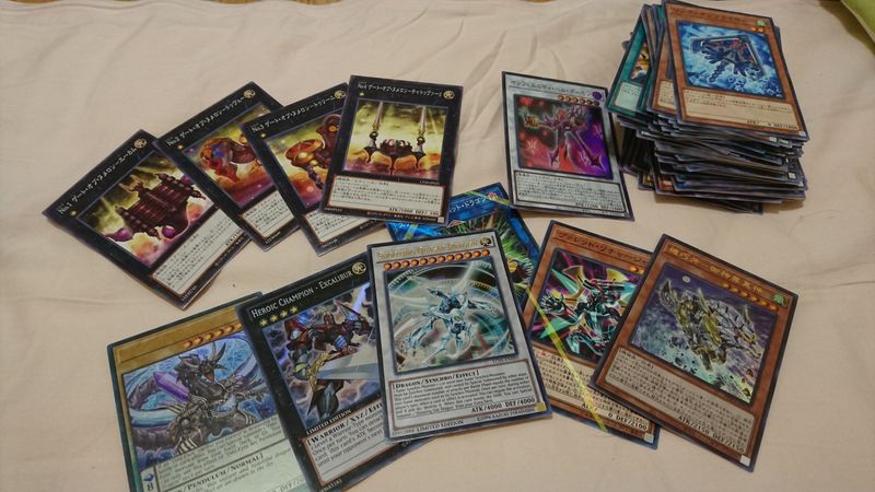 A 300 yen Variety Trading Card Pack. Worth it? photo