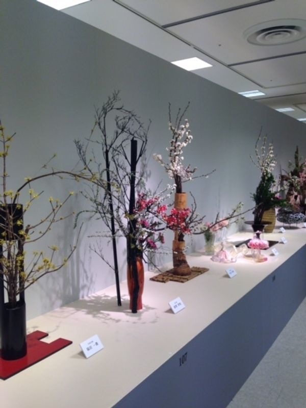 How to enjoy Ikebana exhibitions photo