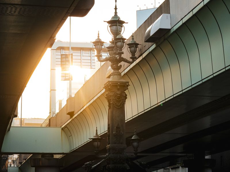 GALLERY: Clearing the skies over Nihombashi bridge  photo