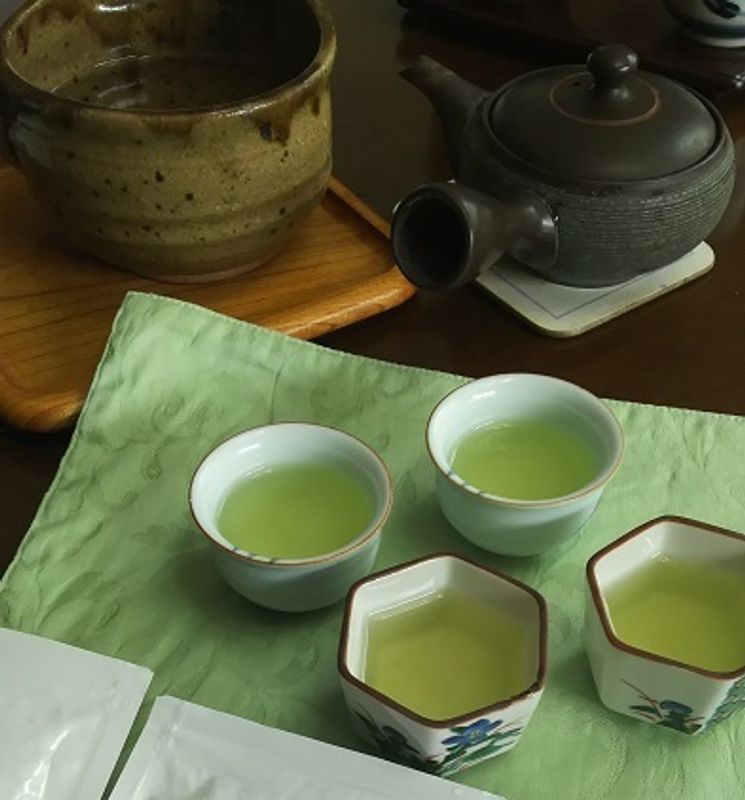 ひと味ちがう家族団らん　～品種茶の飲み比べ～ photo