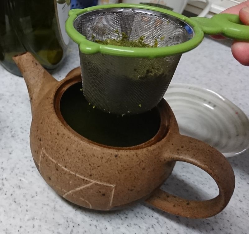 How to Make Green Tea (According to the Internet) photo