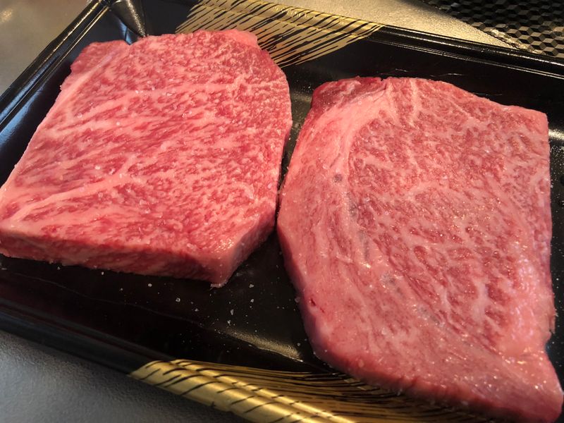 Eating In: Perfect A5 Miyazaki Wagyu Steaks! CAUTION: Don't Read If Hungry photo