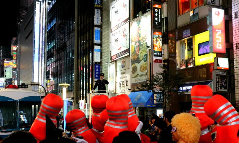Organized chaos: Halloween Shibuya 2016 in images photo