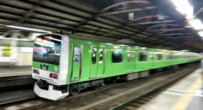Survey Results Reveal Yamanote Line’s Best/Worst Stations For Atmosphere photo
