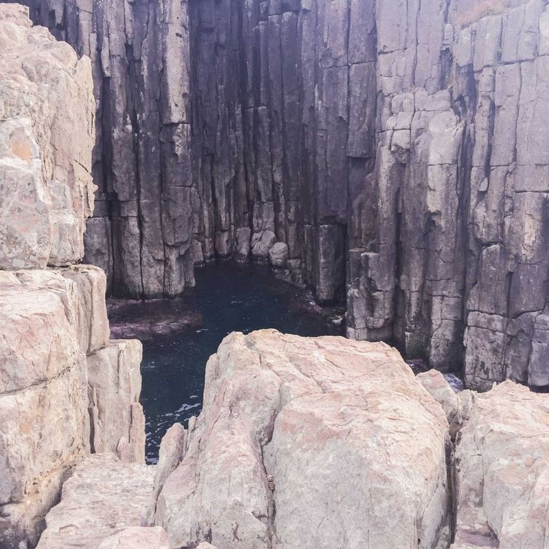 Vách đá Tonjinbo bí ẩn photo
