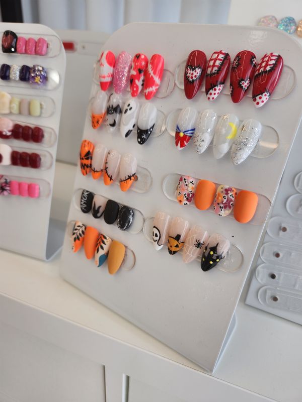 A guide to getting your nails done in Japan photo