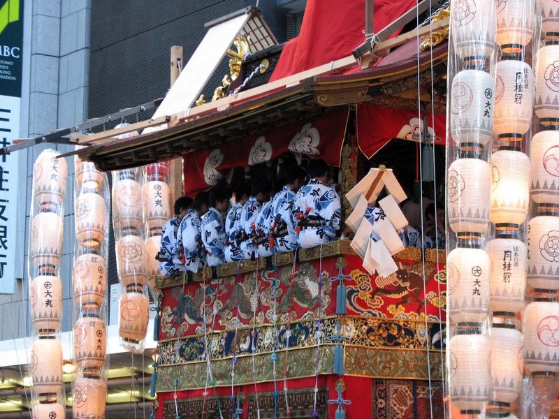 Everything you need to know about the Gion Matsuri, Kyoto photo
