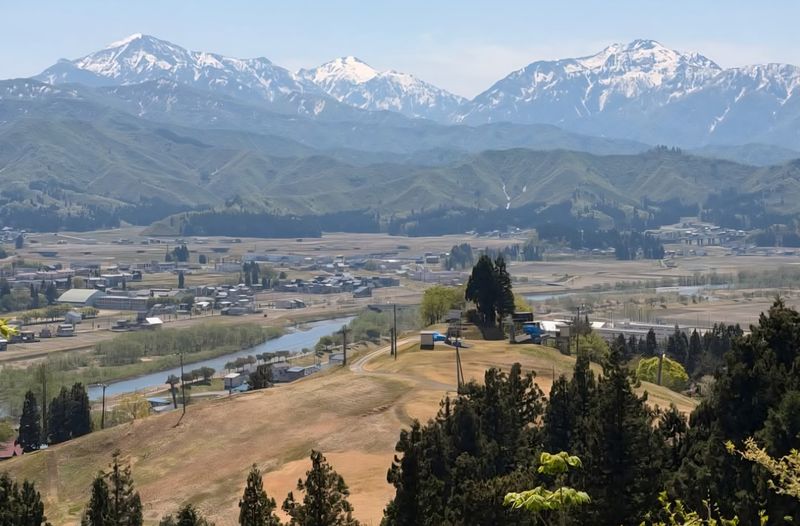 A look at stress and loneliness at work in Japan photo