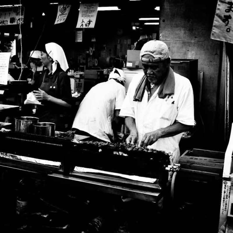 Tsukiji Fish Market photo
