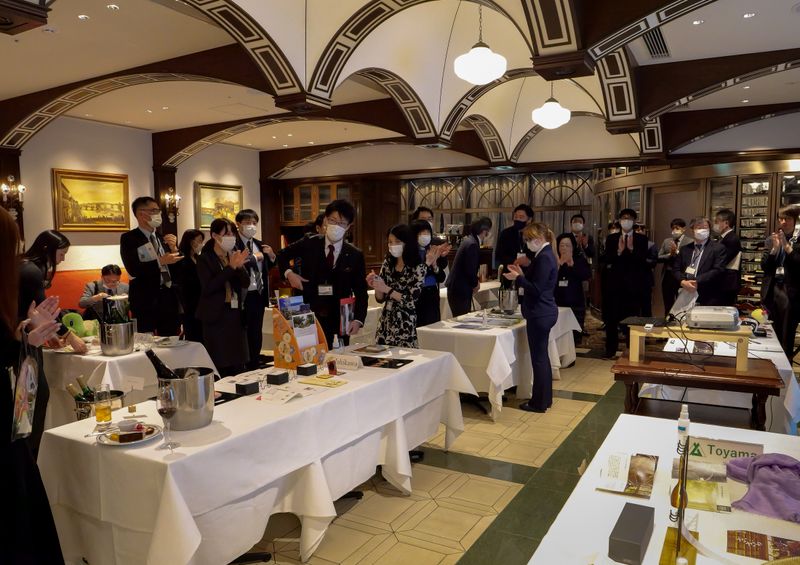 People of Hokuriku Sanken prepare for new arrivals ahead of shinkansen extension   photo