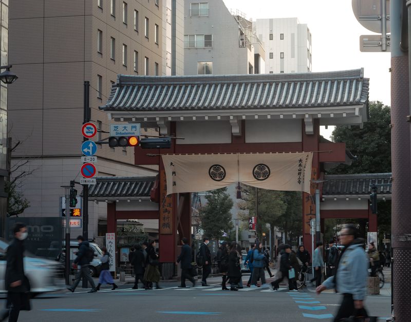 Gov’t survey asks Japanese about life with increasing no. of foreign residents  photo