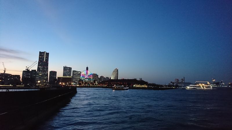 The romantic Yokohama night-time photo