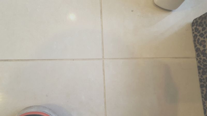 Clean The Gaps Between Floor Tiles With This Tried & Tested Method photo