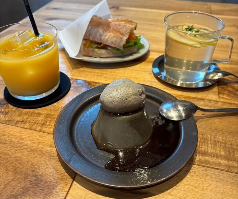 Things I didn't try early on: Sesame as a sweet photo