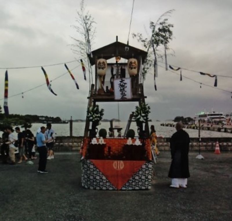 Summer near Sendai: Matsushima Lantern Festival Review photo