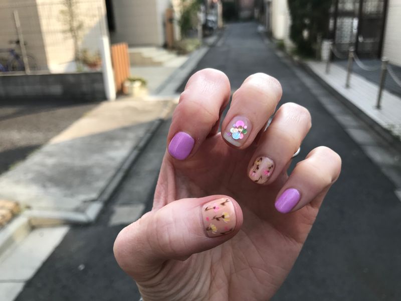 Spring manicure fun in Japan  photo