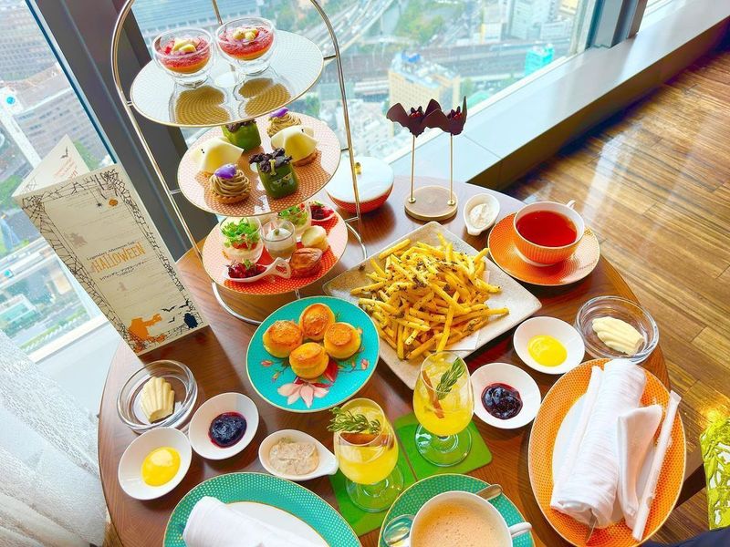 A Halloween-themed high tea at the Mandarin Oriental photo