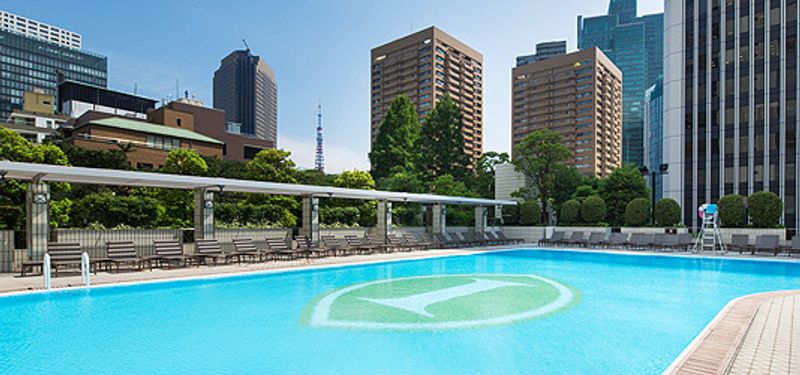 Tokyo’s Best Outdoor Hotel Pools for Summer 2016 | City-Cost
