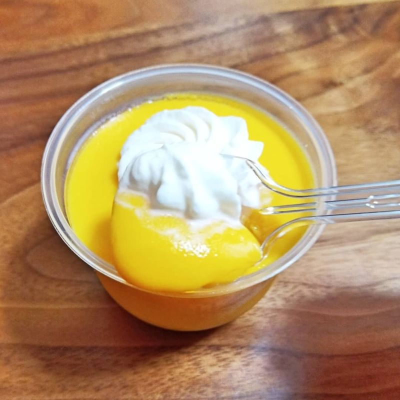 Halloween in Japan: 7-11's Pumpkin Pudding  photo