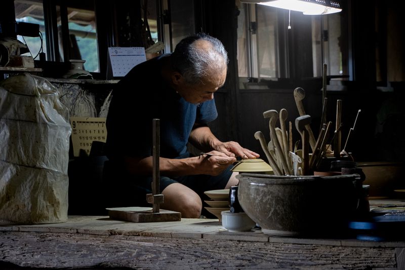 Inside Tottori’s idyllic kingdom of mingei folk crafts photo