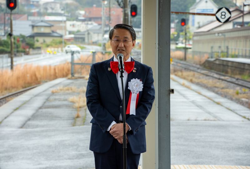Destination Manga Kingdom: Tottori rolls out new-look Detective Conan train photo