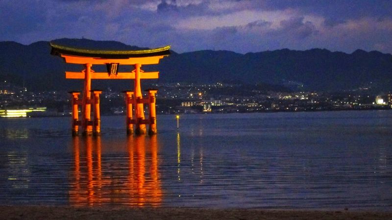The best 5 things to do in Hiroshima photo