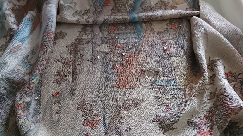 How to De-Funk Kimono Scraps in Japan photo