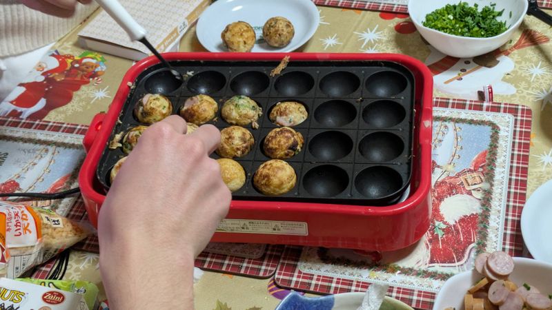 Takoyaki; a winter break tradition photo