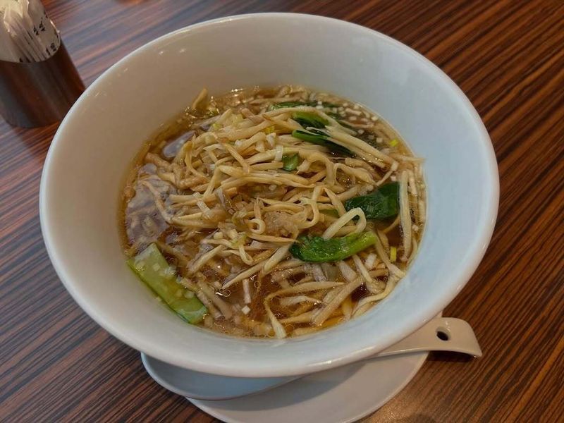 Things I didn't try early on: Eating alone photo