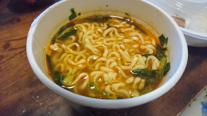 Nyan Nyan's Cup Noodles - SUPER Disappointing photo