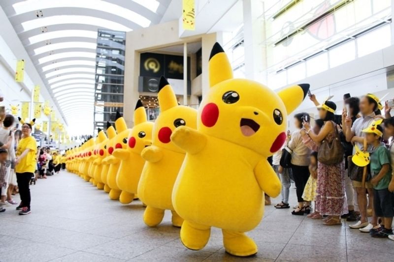 Yokohama braced for outbreak of 1,500 Pikachu, Summer 2017 photo