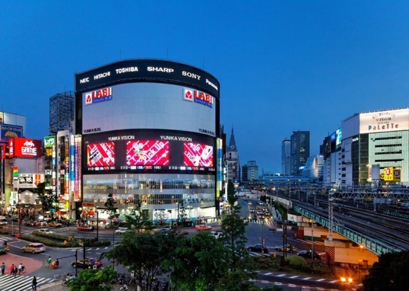Shinjuku Cinema Square 21 brings short films to Japan’s largest LED display photo