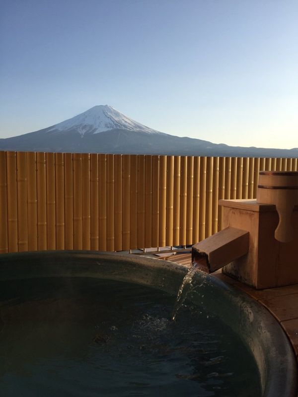 Things I'm grateful for during winter in Japan: onsen photo