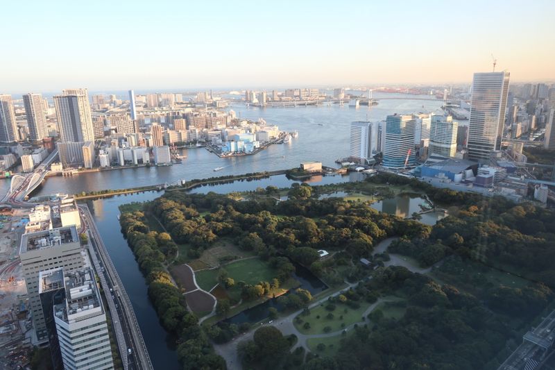 A visit to the Hamarikyu Gardens, Tokyo photo