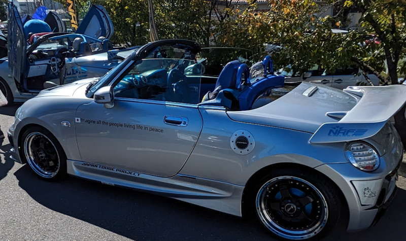 A day for convertibles, cabriolets and roadsters photo