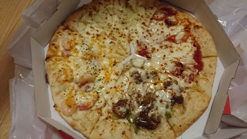 Thoughts on Pizza-hut in Japan photo