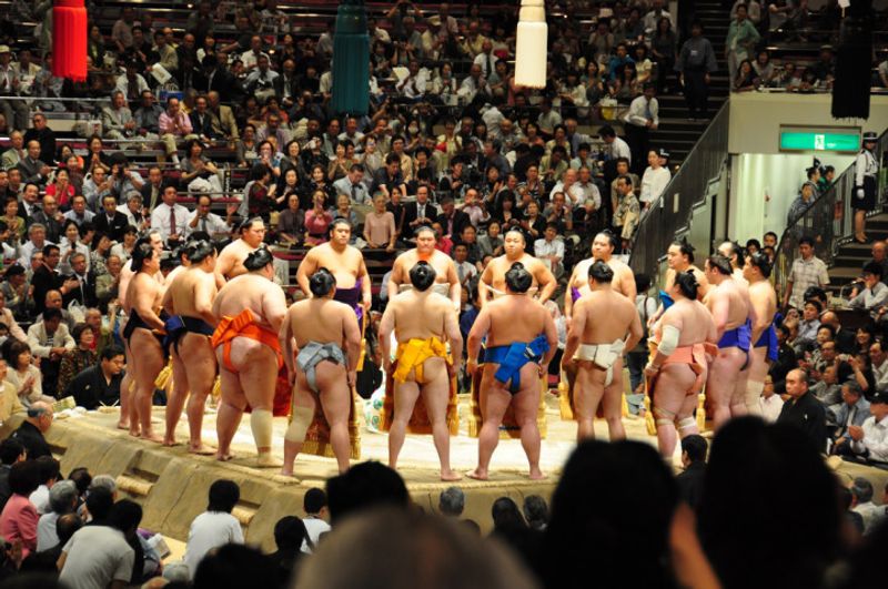 Ticket prices for baseball, football and sumo in Japan photo