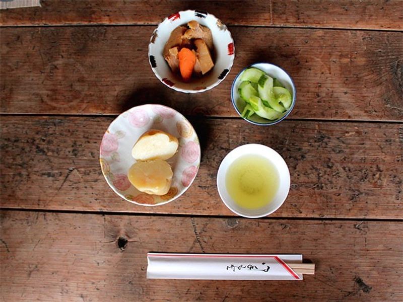 林夏子の「はてしないお茶物語」vol.1　静岡秘境お茶カフェに、おっちゃんに会いに行く♡ photo