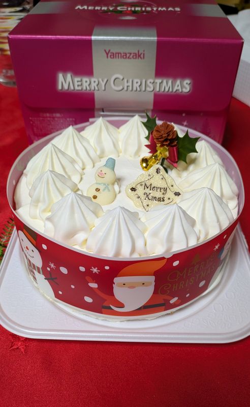 Christmas traditions in Japan: Christmas cake photo